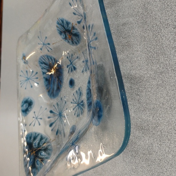 Higgins Art Glass Mid Century Dish - Picture 2 of 8